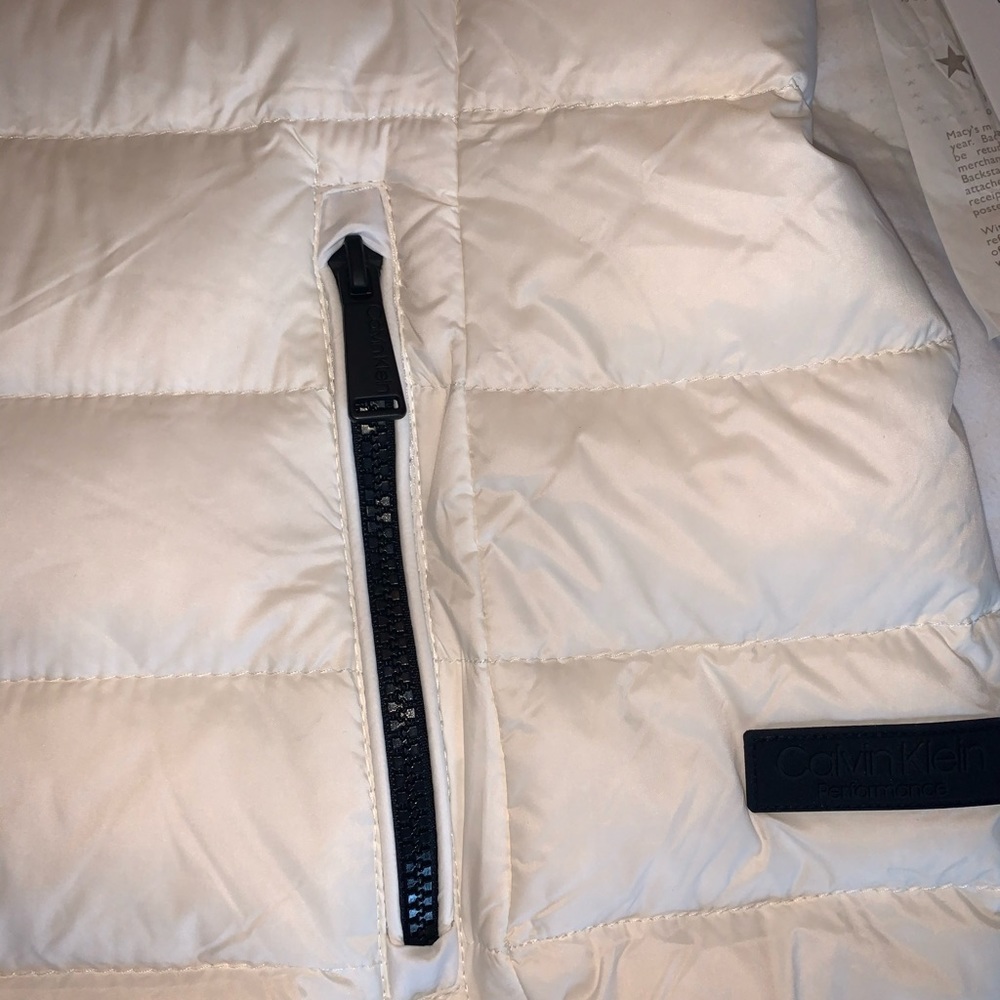 CK Vest - Picture 3 of 6